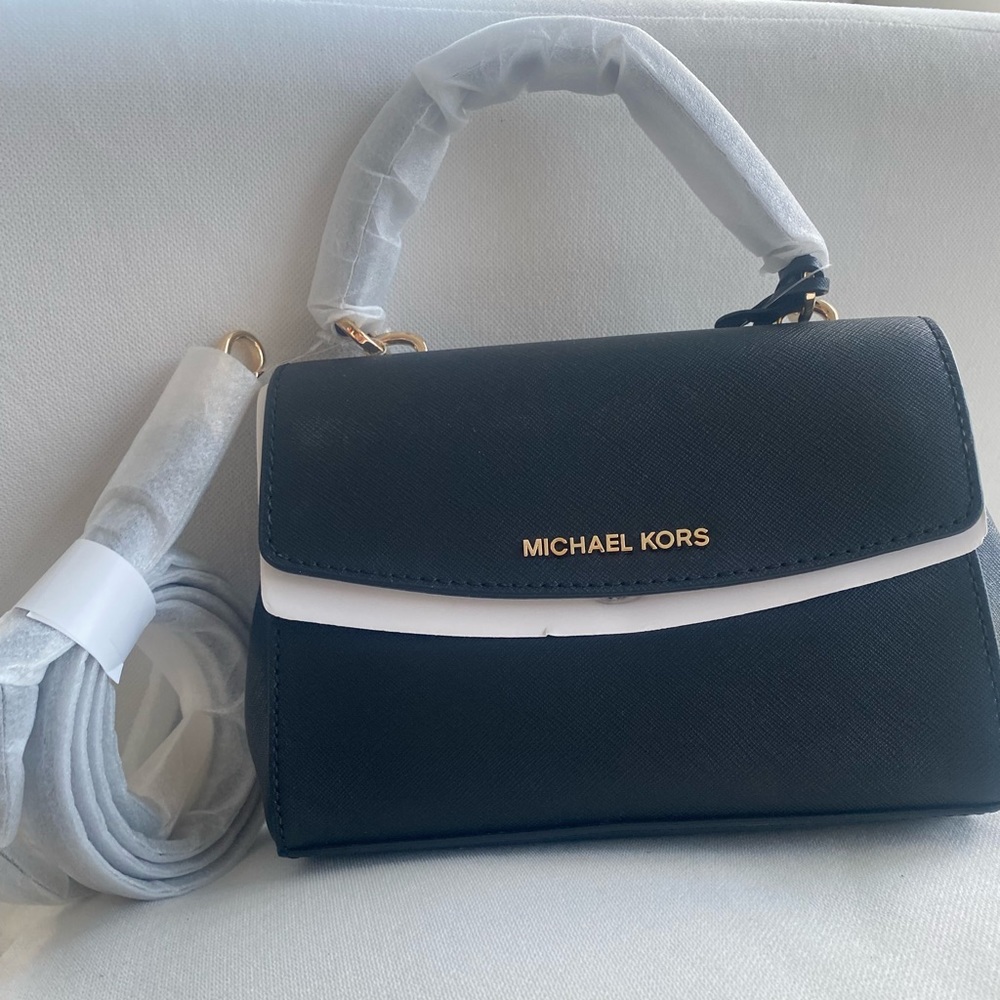 NWT: Michael Michael Kors Women's Ava Leather Crossbody Satchel Bag XS black